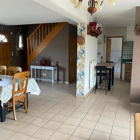 Cozy Pour 8 Personnes à La Campagne Dans Le Ternois à 62 Casa de Férias